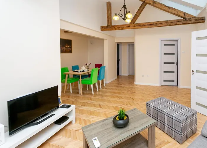 Grand Suite Centre
